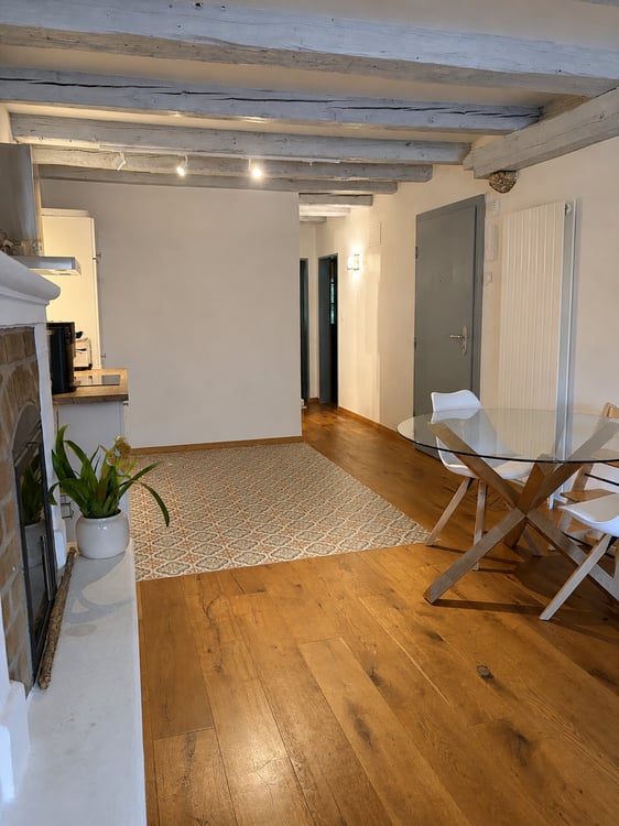 Appartement de charme à Mollens VD 2