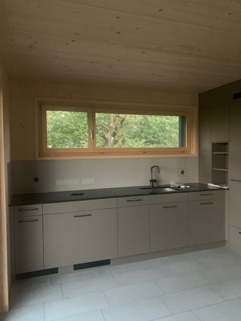 freistehendes Mini-Haus über drei Etagen 3