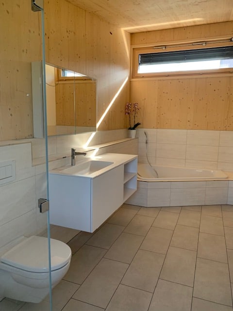 freistehendes Mini-Haus über drei Etagen 5