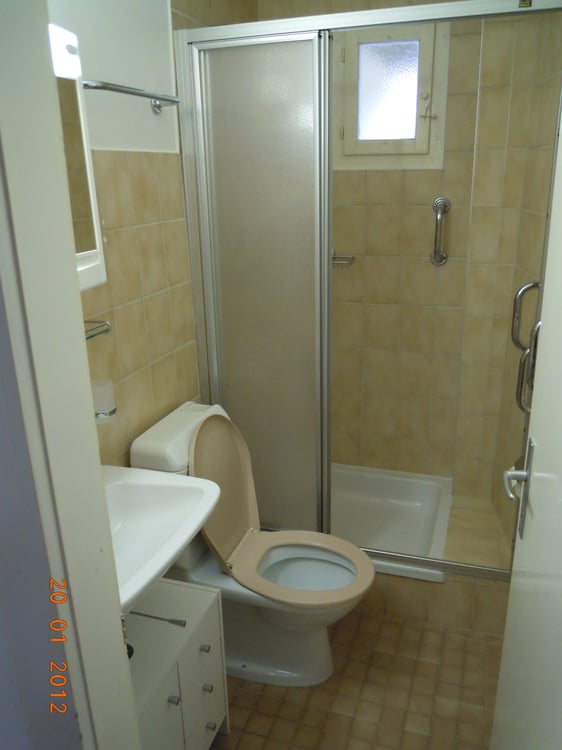 Charmante 3-Zimmer-Wohnung im Erdgeschoss in Günsberg – neue Küche / Haustiere erlaubt. 4