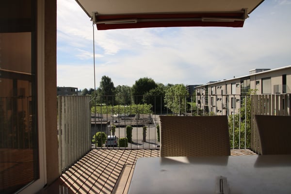 Helle 4.5-Zimmer-Wohnung mit Balkon und schöner Aussicht in Uster 9