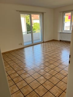 Helle 4.5-Zimmer-Wohnung mit Balkon in Olten – ab sofort verfügbar! 2