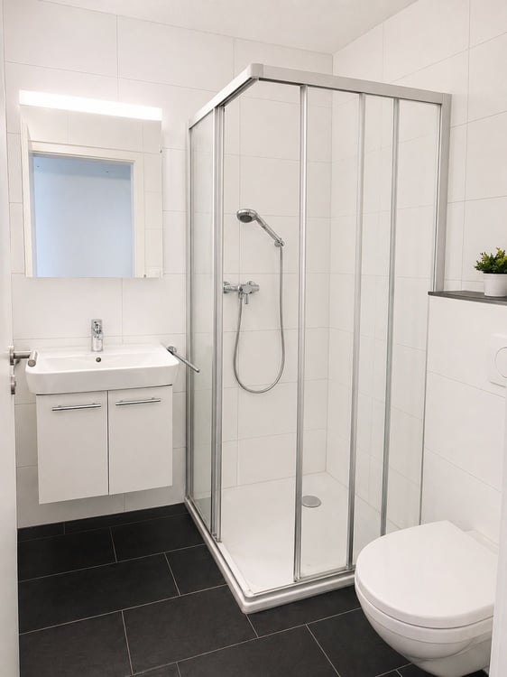 Exklusive 4.5‑Zimmer‑Wohnung (103.21 m²) im 4. Obergeschoss – Harmettlenstrasse 5, Goldau 8