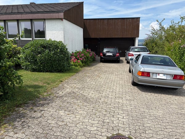 Spacious House in Prime Location with Panoramic Views 21