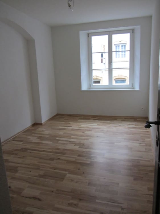 Charmantes Gewerbelokal im historischen Altbau am Oberen Rheinweg, Basel 3