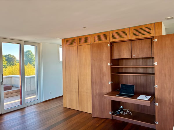 Grosse, stilvoll möblierte 2.5 Z’ Attika-Wohnung auf dem Bruderholz (Binningen) mit Dachterrasse 13