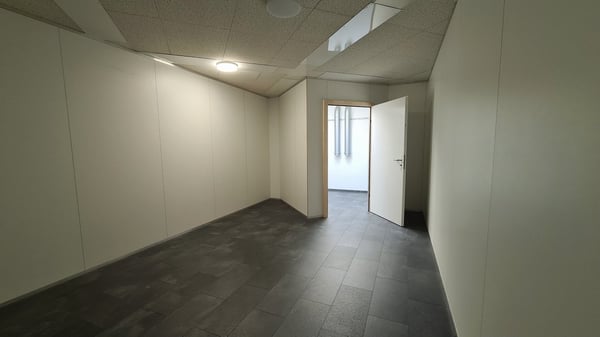Vielseitige Lagerräume an der Seestrasse in Thalwil 2