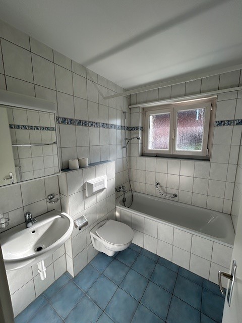 Helle 4.5-Zimmerwohnung mit Balkon in Gebenstorf 11