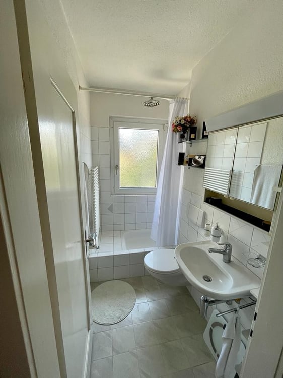 Möblierte 2.5-Zimmer-Wohnung zur Untermiete 4
