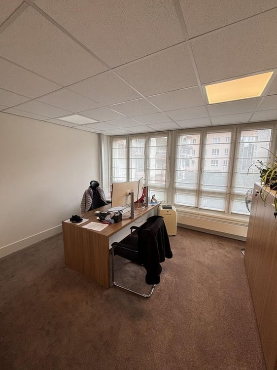 Bureaux modernes de 293 m² à louer à Nyon – Chemin de la Fontaine 2