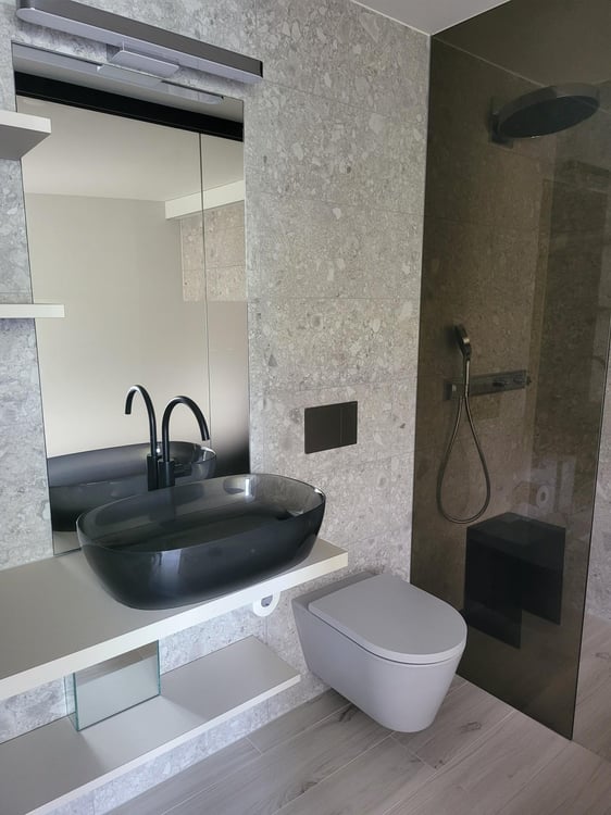 Möblierte Spa Suite in Altendorf 6