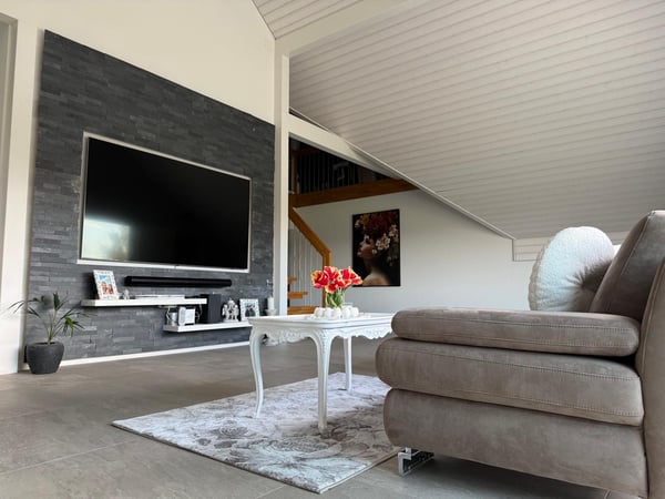 Exklusive 6.5-Zimmer-Dachwohnung mit Galerie & Panoramablick (223 m²) 6