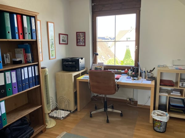 Grosse 3.5-Zi-Wohnung mit Lift 8