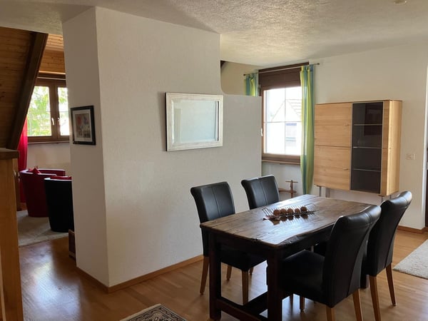 Grosse 3.5-Zi-Wohnung mit Lift 4