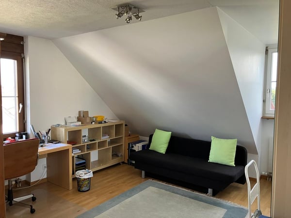 Grosse 3.5-Zi-Wohnung mit Lift 9