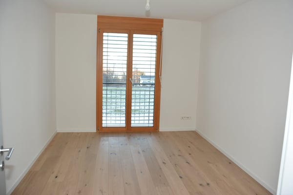 Moderne 4.5-Zimmerwohnung mit herrlicher See- und Weitsicht 12