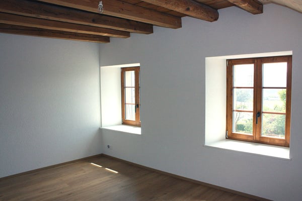 Duplex lumineux de 5.5 pièces avec vue et terrasse à Savigny 9