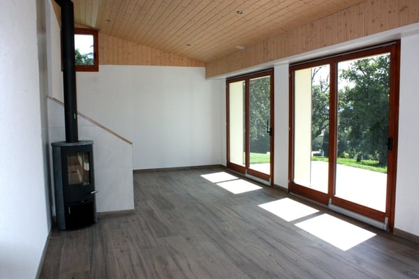 Duplex lumineux de 5.5 pièces avec vue et terrasse à Savigny 4