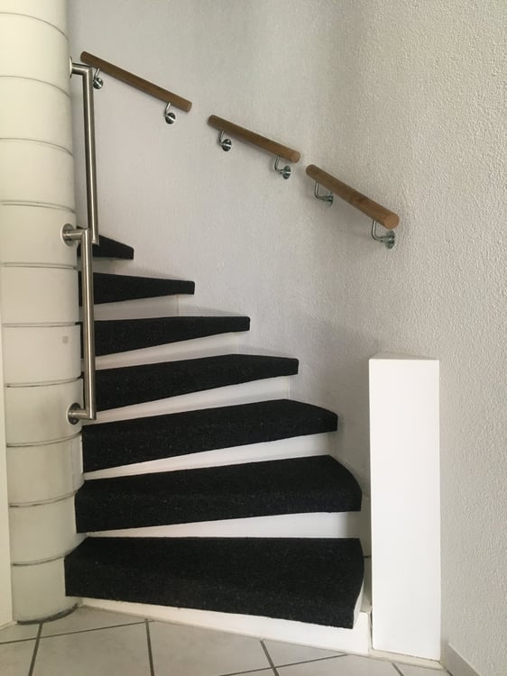 4.5-Zimmer-Eckhaus mit Garten, Wohnküche und Cheminée in Mitlödi 5