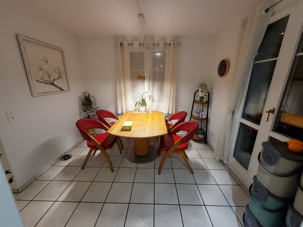 4.5-Zimmer-Eckhaus mit Garten, Wohnküche und Cheminée in Mitlödi 22