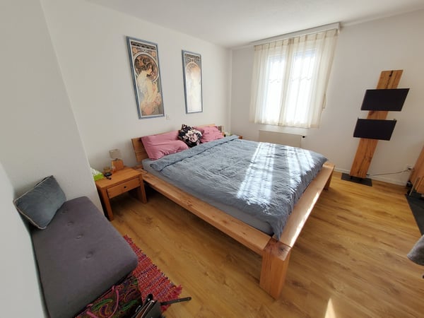 4.5-Zimmer-Eckhaus mit Garten, Wohnküche und Cheminée in Mitlödi 16