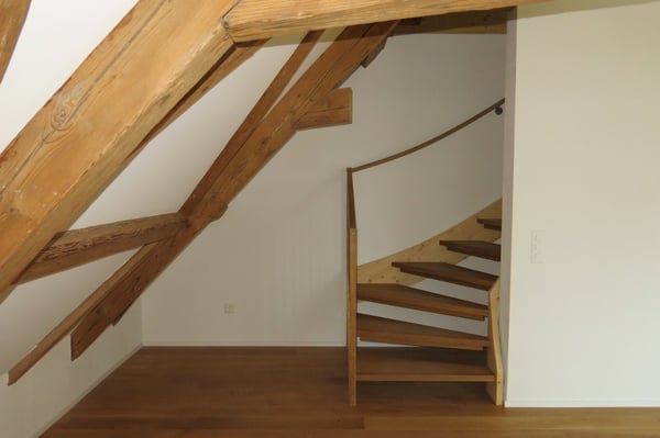Moderne 2.5-Zimmer-Neubau-Loft-Wohnung mit Balkon und schöner Aussicht ins Grüne in Nänikon, Uster 7