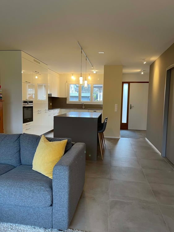 Lumineuse maison avec jardin, proche du lac, de la gare et des commerces (4,5 pces + 1,5 pces) 6