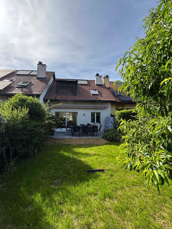 Lumineuse maison avec jardin, proche du lac, de la gare et des commerces (4,5 pces + 1,5 pces) 16