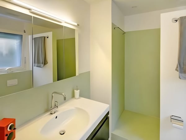 Grosszügige 4.5 Zimmer Wohnung mit grossem Balkon in beliebtem Wohnquartier 4