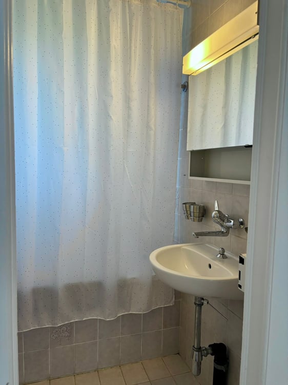 Duplex 6 pièces 130 m² – Jardin, balcon, école en face – CHF 2'500/mois CC 18