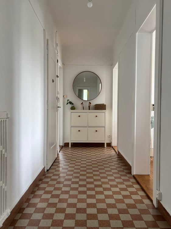 Duplex 6 pièces 130 m² – Jardin, balcon, école en face – CHF 2'500/mois CC 14