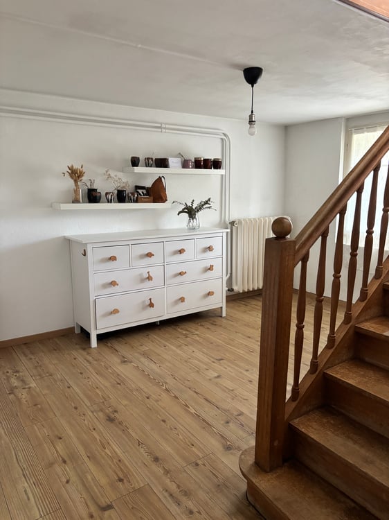 Duplex 6 pièces 130 m² – Jardin, balcon, école en face – CHF 2'500/mois CC 21