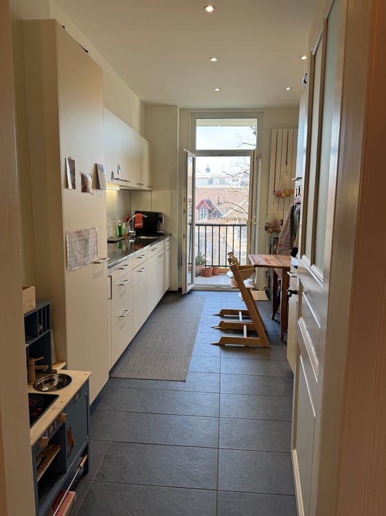 Urbaner Luxus im Gundeli: Loft-Maisonette mit historischem Charme 11