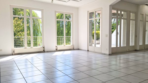 Exklusive Doppelhaushälfte an bevorzugter Lage in parkähnlicher Umgebung 3