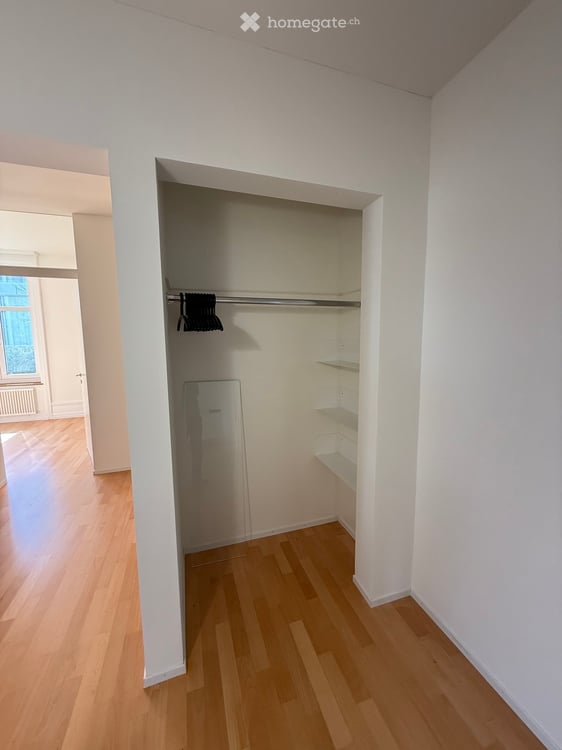 Schöne Aussichten am Zürichberg - 5.5-Zimmerwohnung mit Terrasse und direktem Gartenzugang 3