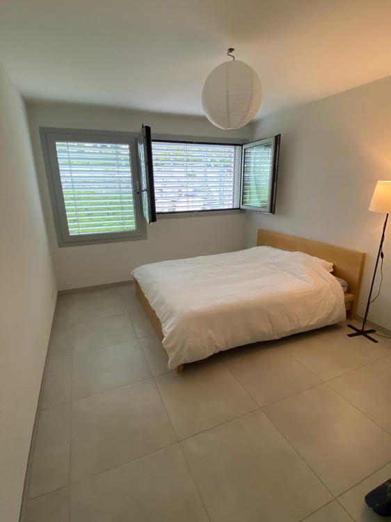 Ce spacieux appartement moderne est disponible à partir du 19 juillet. 5