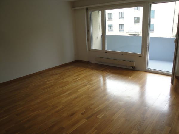 Gemütliche 2-Zimmer-Wohnung mit Balkon in Wittenbach 4