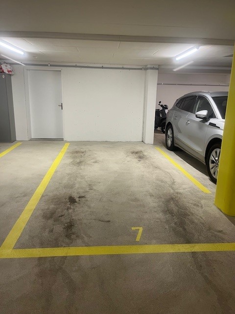 Moderne 3.5-Zimmer-Dachwohnung in Steinmaur 11