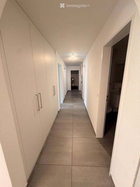 Helle 5.5-Zimmer-Wohnung mit Balkon und schöner Aussicht in Emmenbrücke 13