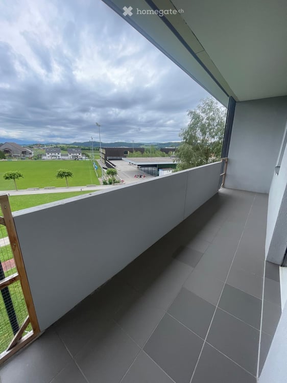 Superbe appartement de 3.5 pièces au coeur du village Ursy avec vue sur la campagne 1