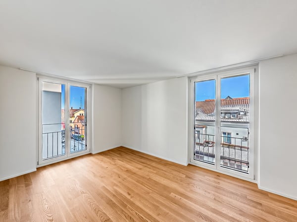 Grosszügige, ruhige 3 1/2-Wohnung in unmittelbarer Nähe zum Bahnhof 6