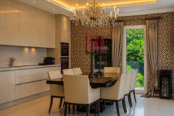 Rare Lakefront Penthouse in Lugano – Available to Non-Swiss Buyers 4