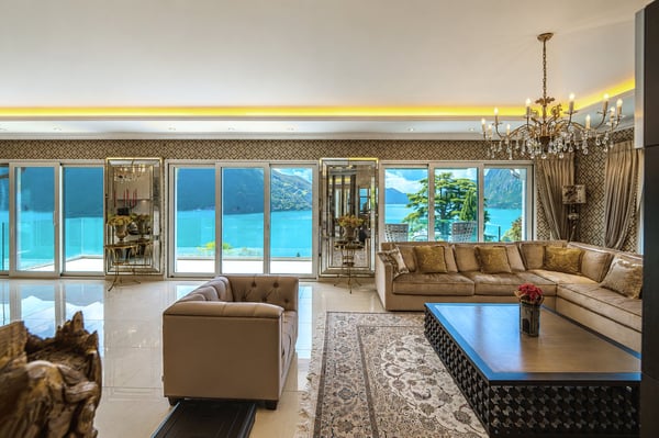 Rare Lakefront Penthouse in Lugano – Available to Non-Swiss Buyers 2