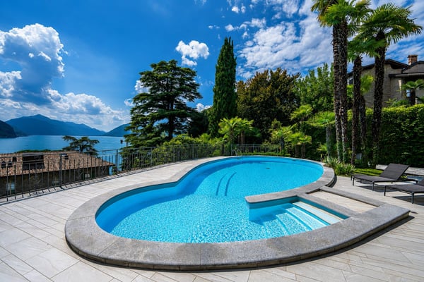 Rare Lakefront Penthouse in Lugano – Available to Non-Swiss Buyers 17