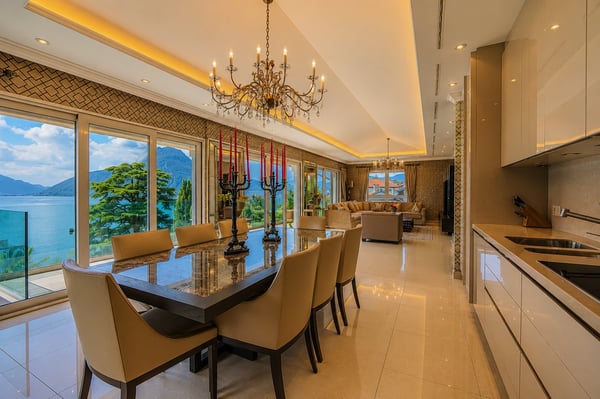Rare Lakefront Penthouse in Lugano – Available to Non-Swiss Buyers 5