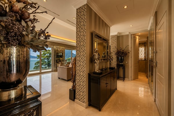 Rare Lakefront Penthouse in Lugano – Available to Non-Swiss Buyers 6