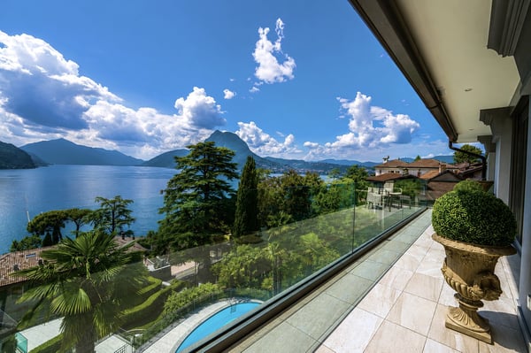 Rare Lakefront Penthouse in Lugano – Available to Non-Swiss Buyers 1