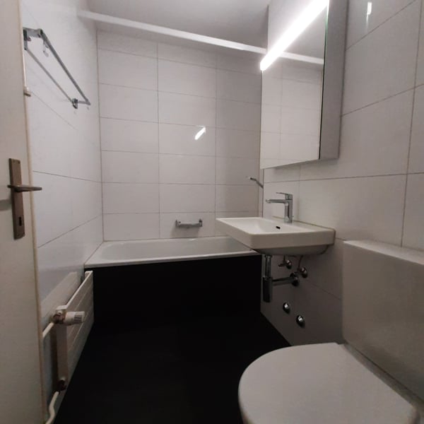 Charmante 2.5-Zimmer-Wohnung an der Bahnhofstrasse 80 in Urdorf 6