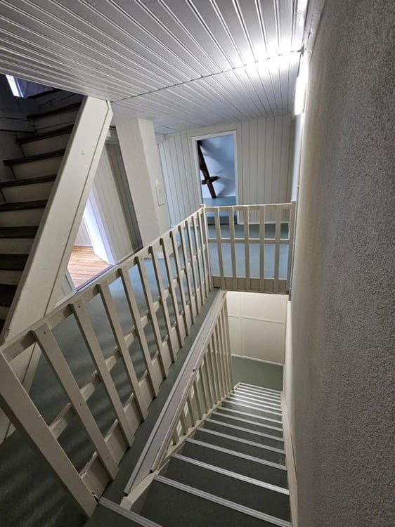 Charmante 4.5-Zimmer-Maisonette-Wohnung im Altbau – Uster 11
