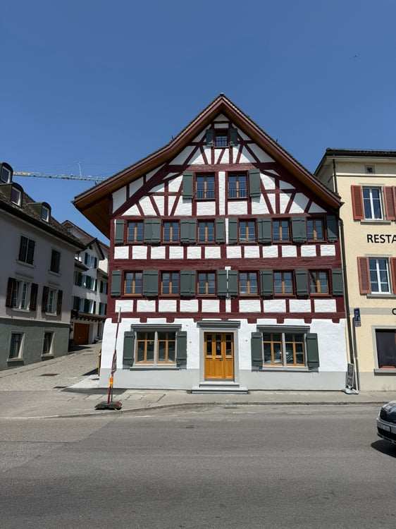 Charmante 2-Zimmer-Wohnung an der Hauptstrasse in Schmerikon 4